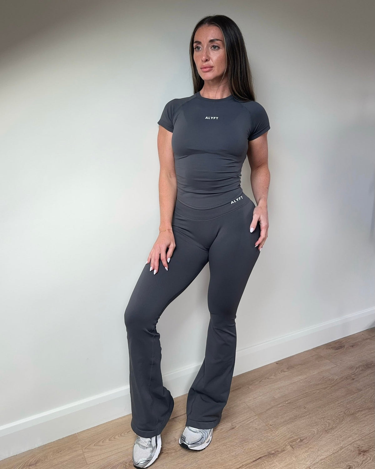 Sculpt Flare Leggings - ALYFT