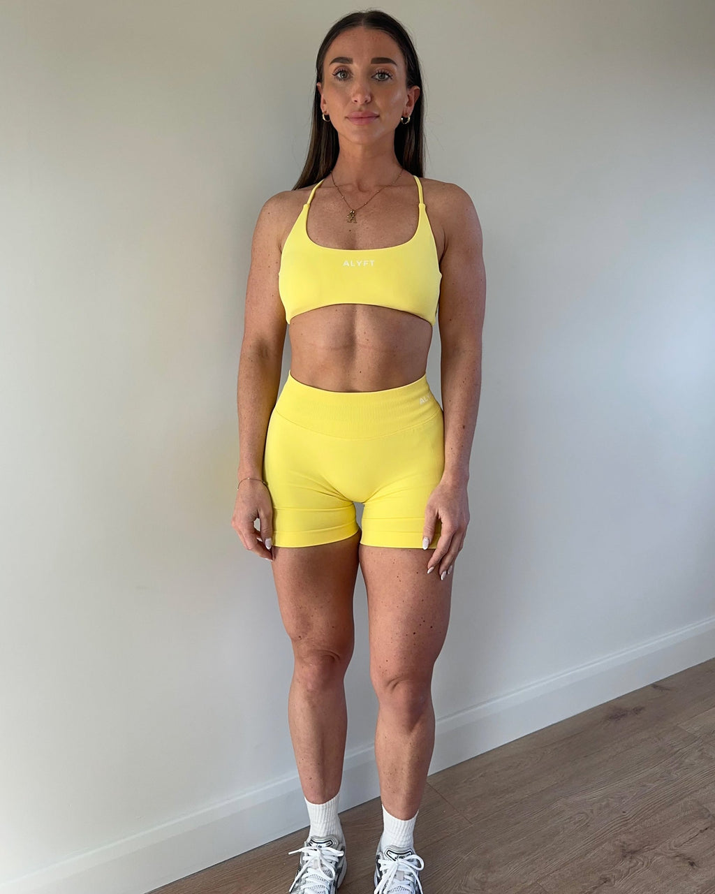 Sculpted Shorts - ALYFT